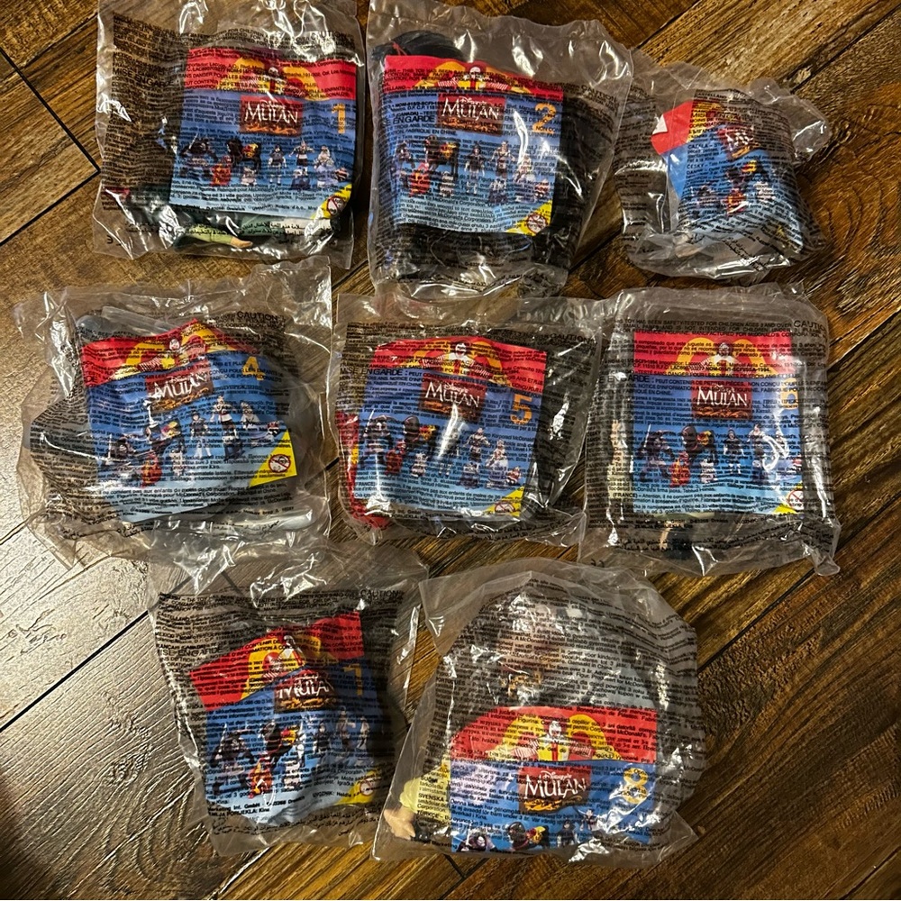 MULAN 1998 McDonalds HAPPY MEAL TOY NIP UNOPENED LOT OF 8
